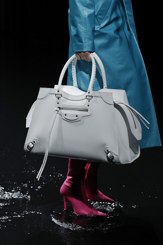 Balenciaga Neo Classic